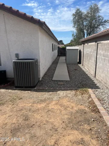 $2,950 | 3020 West Red Fox Road, Phoenix, AZ 85083