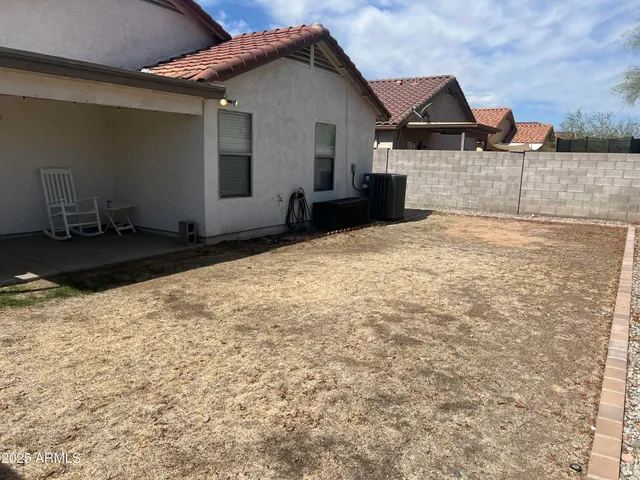 $2,950 | 3020 West Red Fox Road, Phoenix, AZ 85083