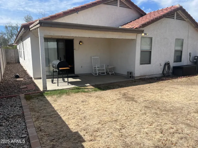 $2,950 | 3020 West Red Fox Road, Phoenix, AZ 85083