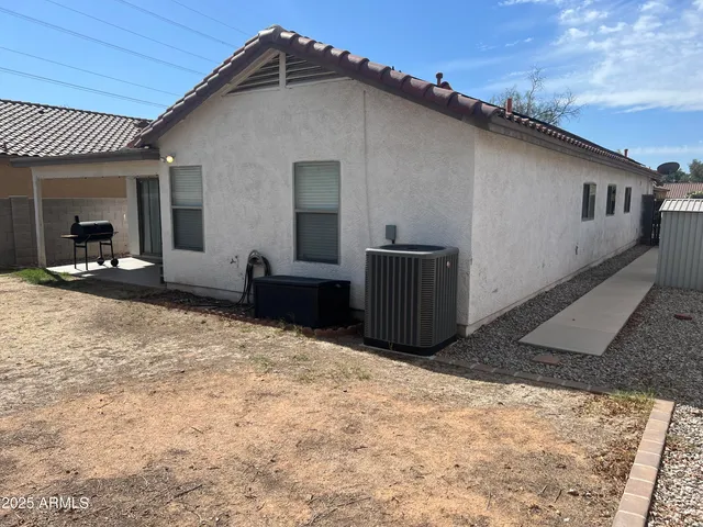 $2,950 | 3020 West Red Fox Road, Phoenix, AZ 85083