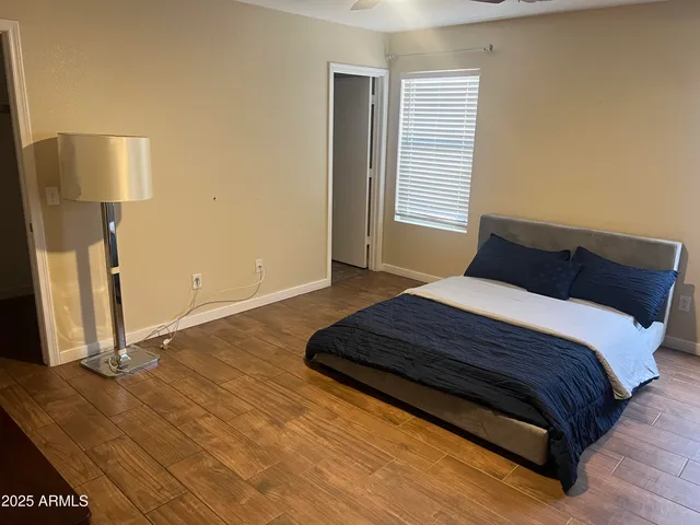 $2,950 | 3020 West Red Fox Road, Phoenix, AZ 85083