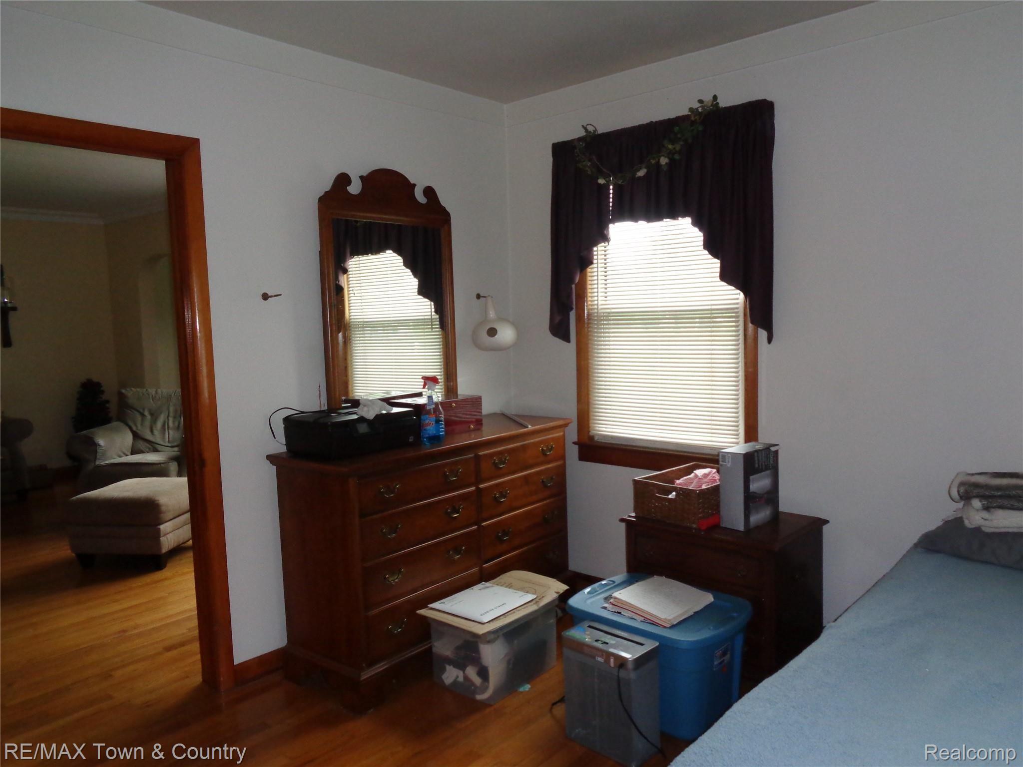 5320 North Linden Road Flint, MI 48504 - Photo 20 of 37 DSC03120.JPG