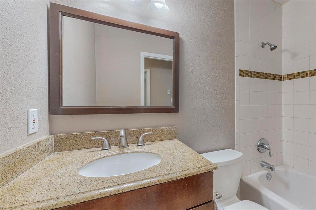 2124 Robinson Street Irving, TX 75060 - Photo 30 of 40