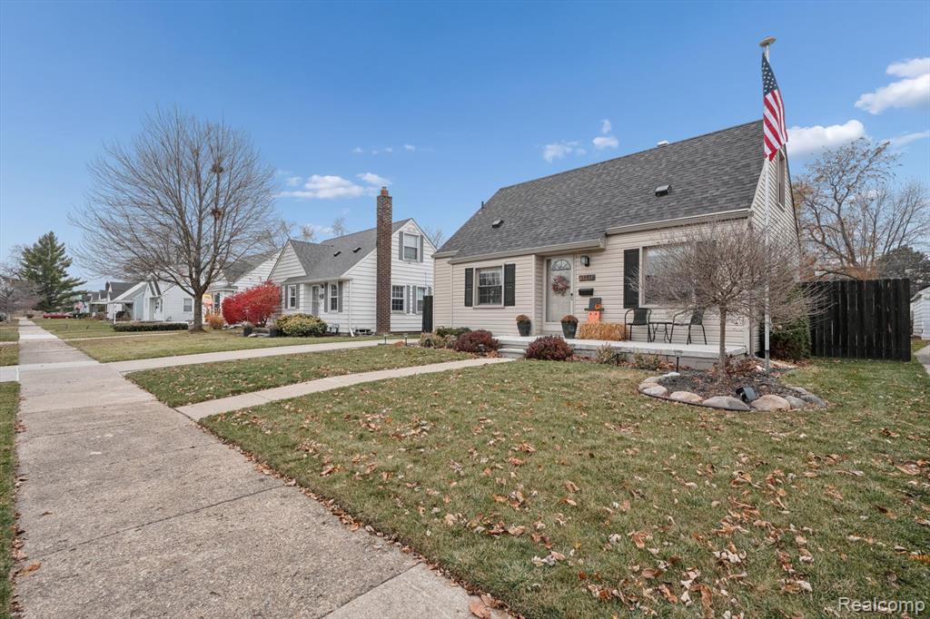 17748 Reno Street Riverview, MI 48193 - Photo 6 of 41