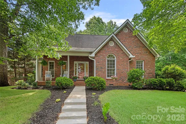 $525,000 | 12109 Baywoods Drive, Fort Mill, SC 29708