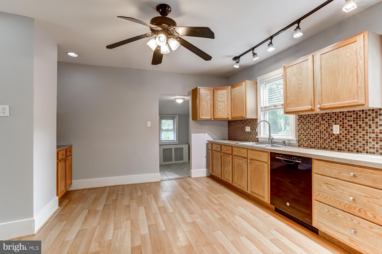 4100 Concord Road Aston, PA 19014 - Photo 7 of 34