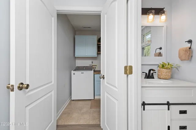 $430,000 | 172 Green View Road, Moyock, NC 27958