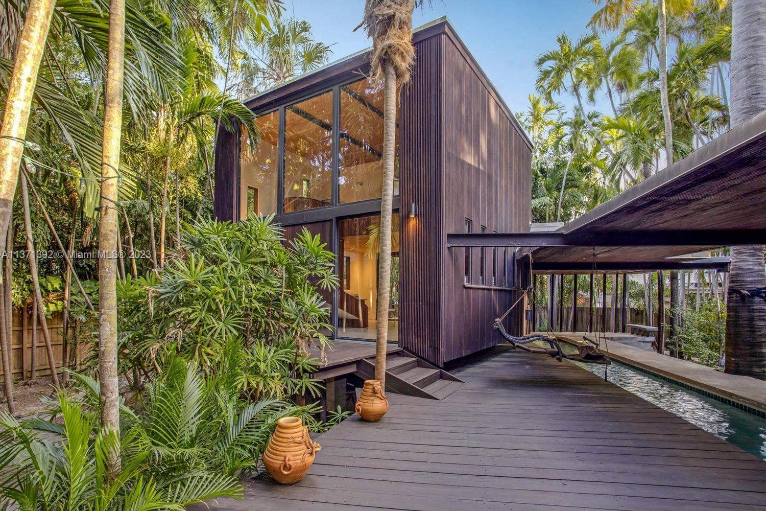 3003 Seminole Street Miami, FL 33133 - Photo 28 of 43