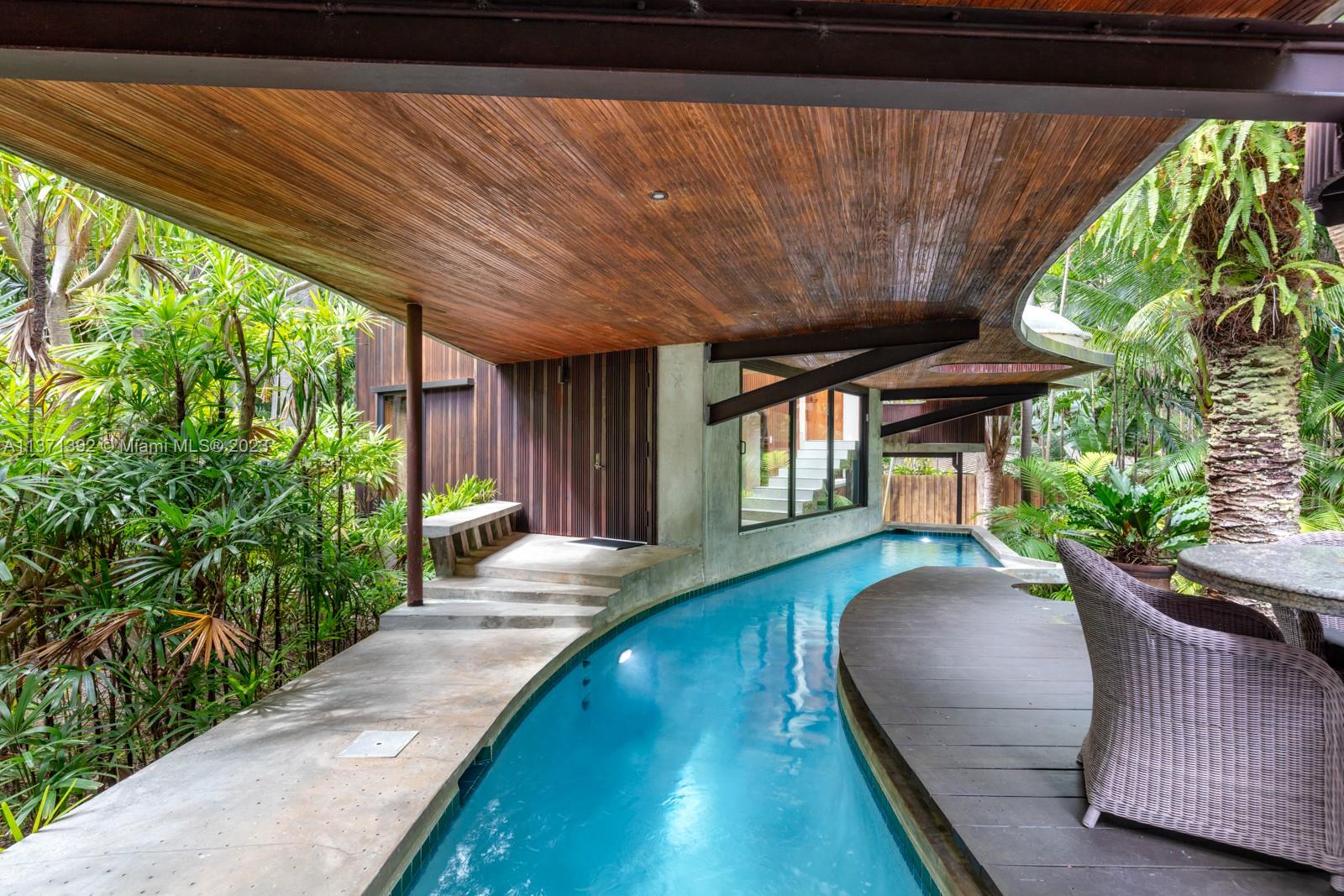 3003 Seminole Street Miami, FL 33133 - Photo 34 of 43