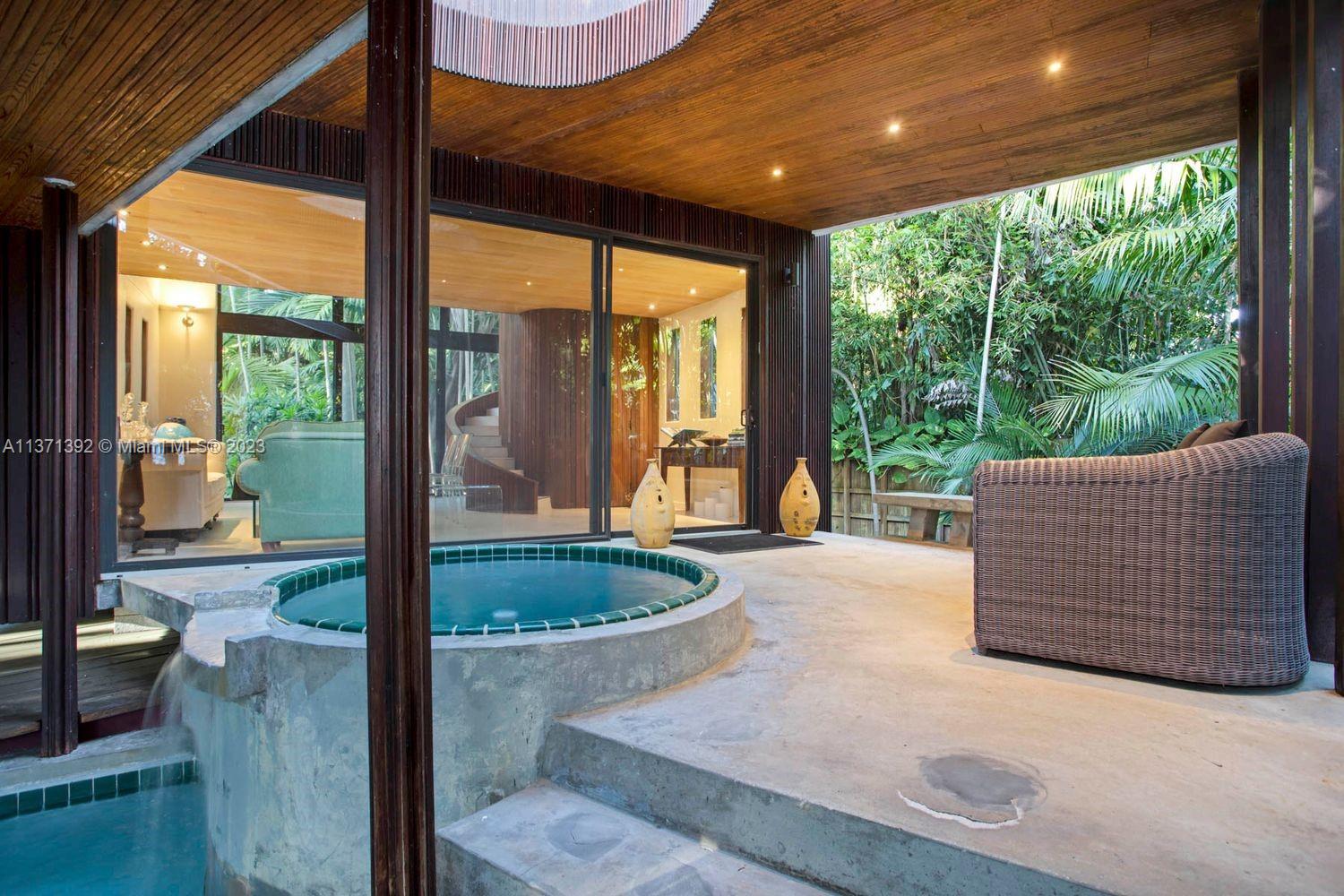 3003 Seminole Street Miami, FL 33133 - Photo 4 of 43