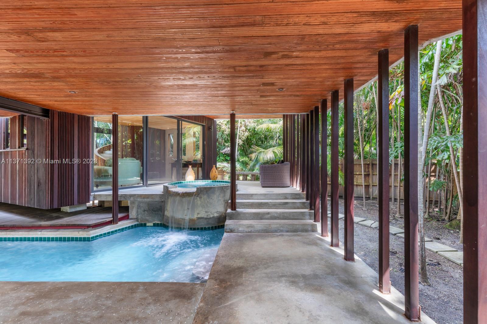 3003 Seminole Street Miami, FL 33133 - Photo 7 of 43