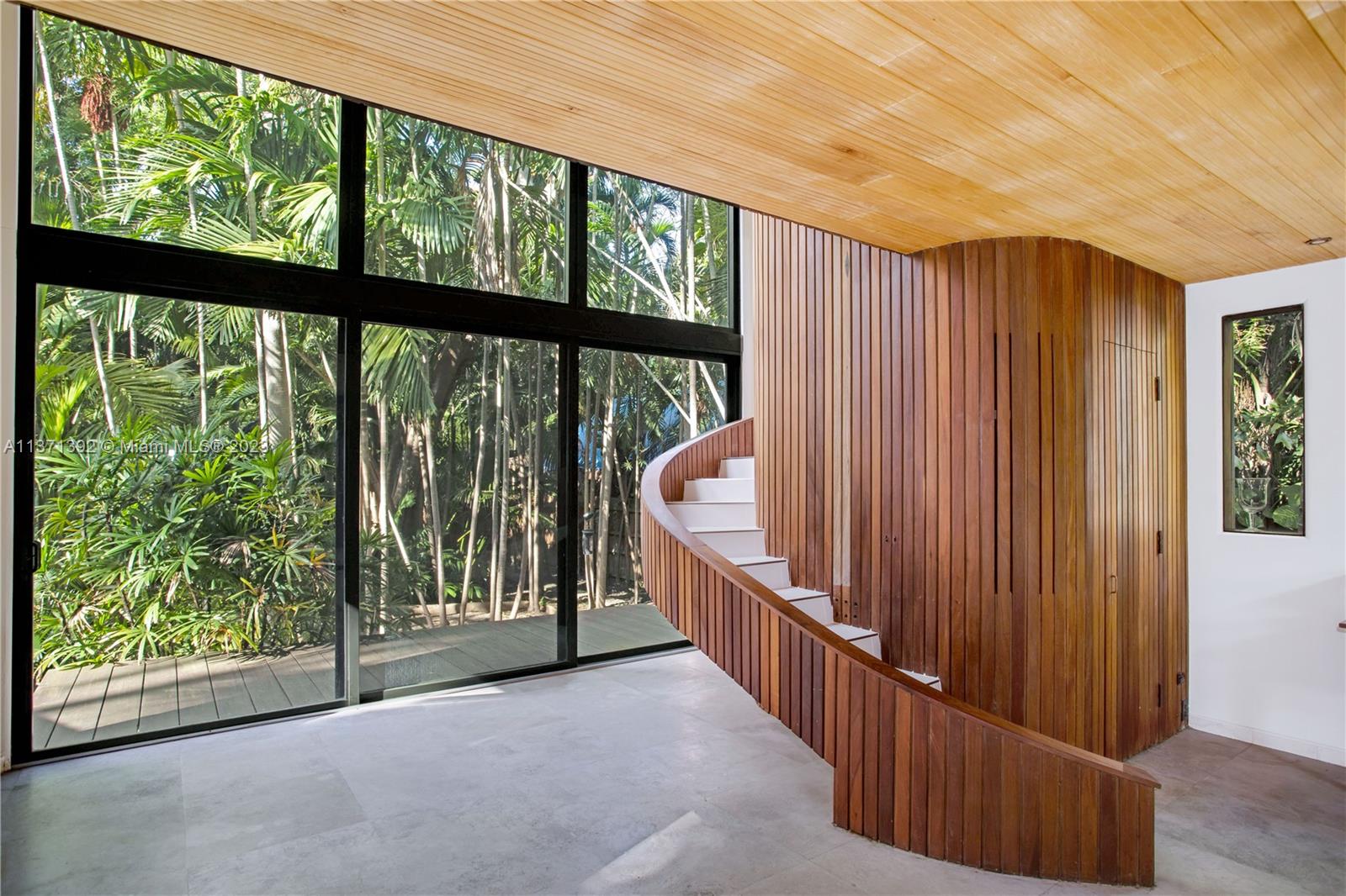 3003 Seminole Street Miami, FL 33133 - Photo 9 of 43