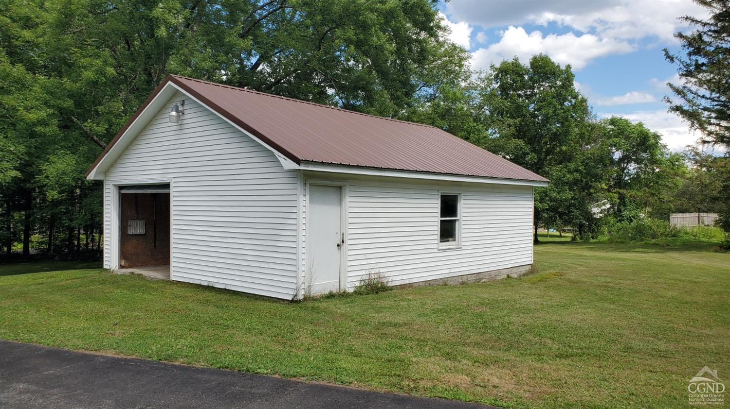 17 Vernal Butler Road Purling, NY 12470 - Photo 7 of 8 a view of a backyard with a garden