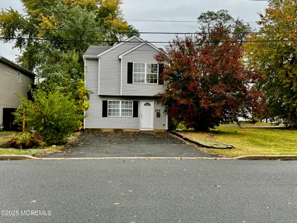 $2,900 | 244 Raritan Street, Keyport, NJ 07735