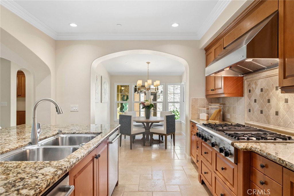 2 Ali Lane Ladera Ranch, CA 92694 - Photo 13 of 75 Kitchen with upgraded appliances facing kitchen eating nook