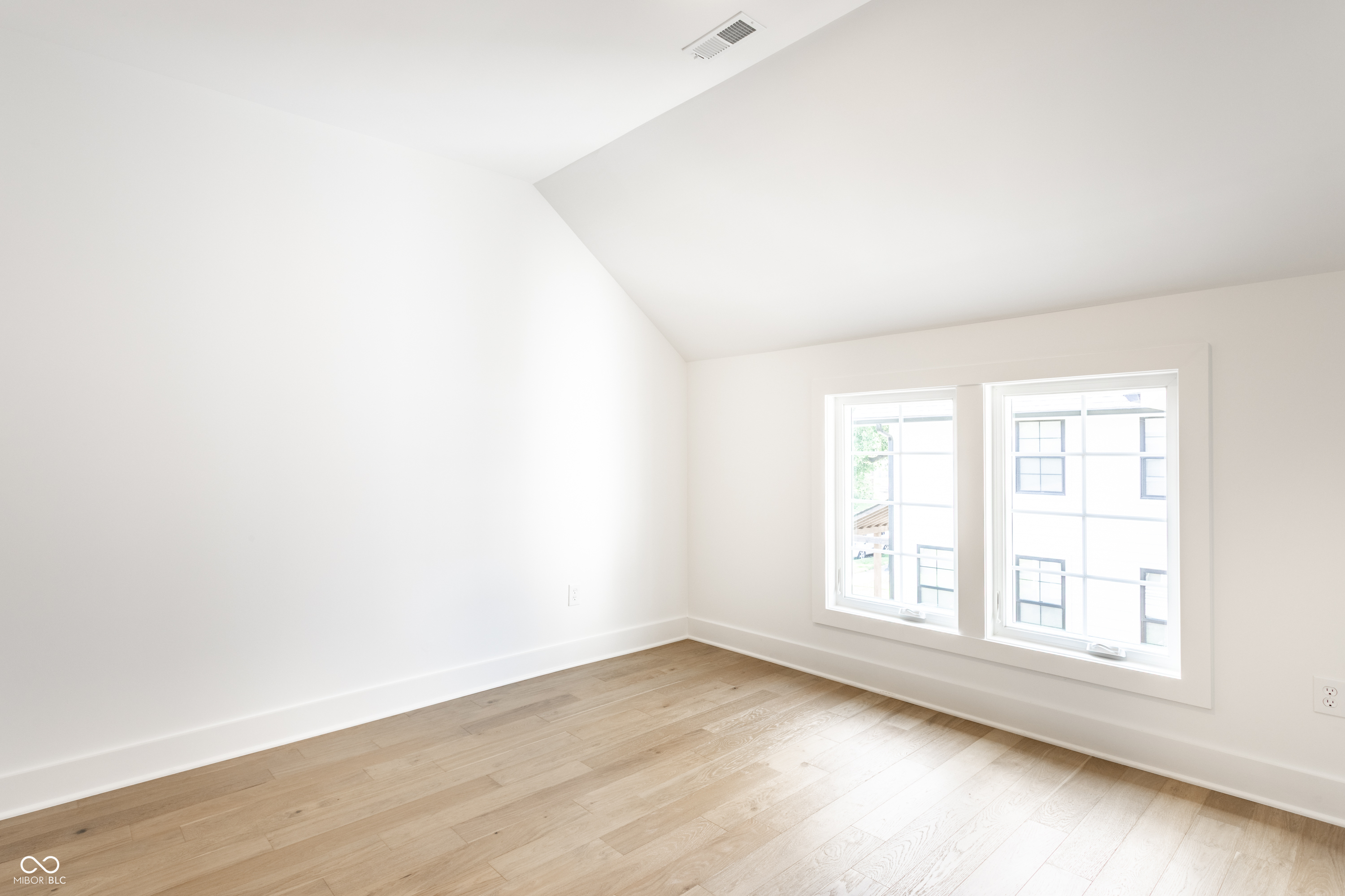 3828 Ruckle Street Indianapolis, IN 46205 - Photo 33 of 55 Gallery Image 33