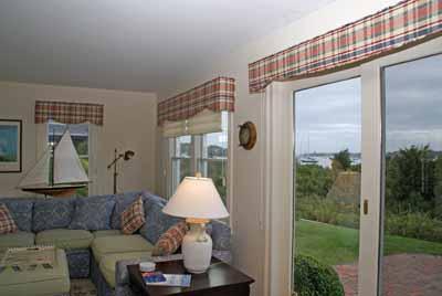 326 Morris Island Road Chatham, MA 02633 - Photo 14 of 34 a living room with furniture