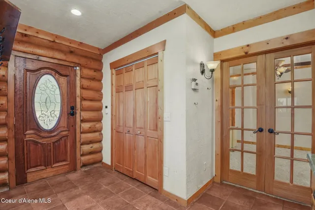 $995,000 | 1979 East Falcon Crest Road, Harrison, ID 83833