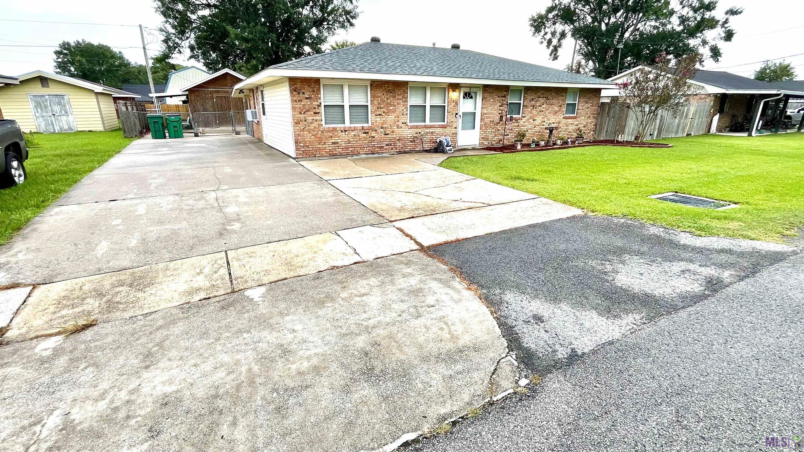 468 Church Street Raceland, LA 70394 - Photo 15 of 19 Front
