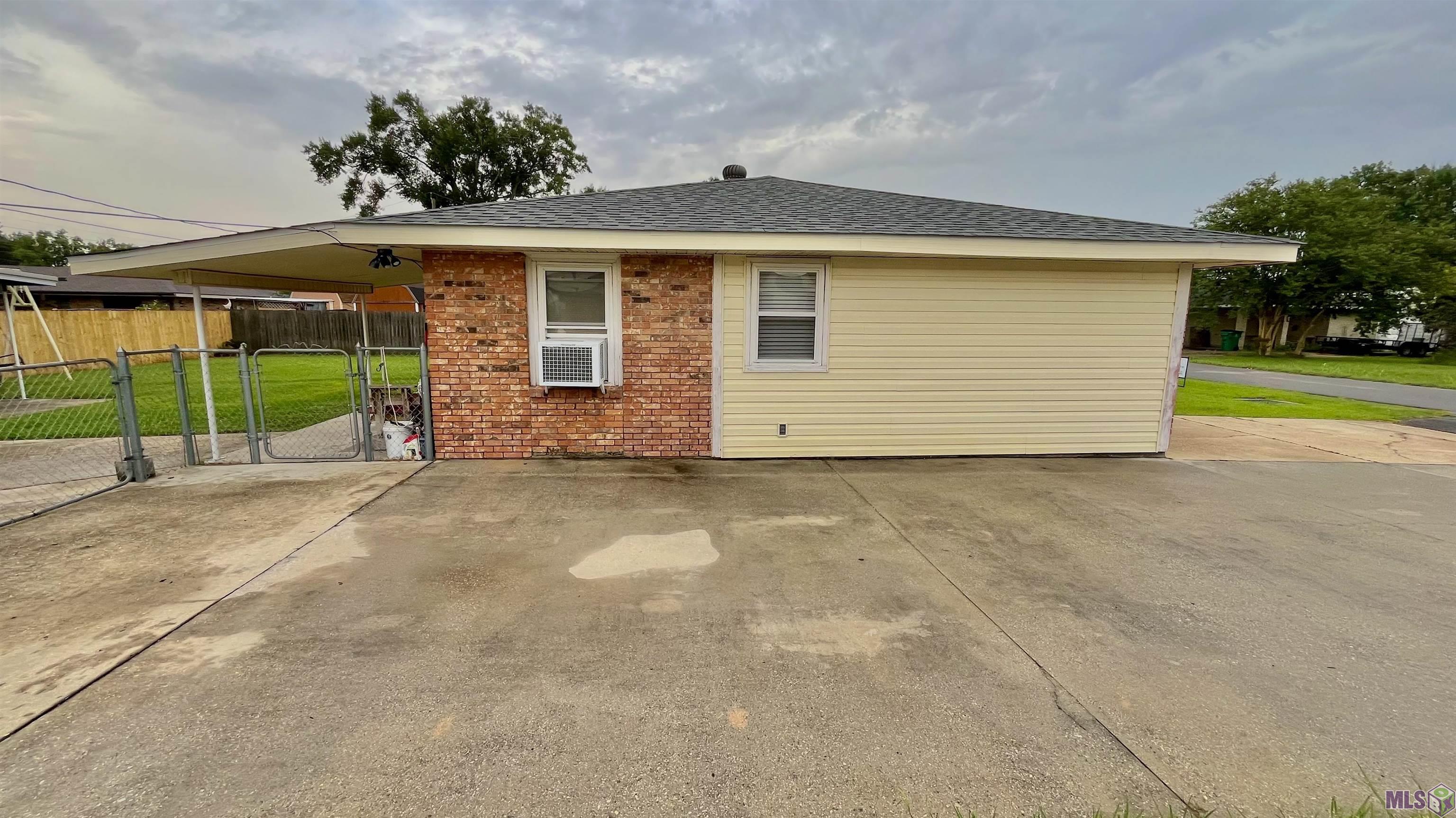 468 Church Street Raceland, LA 70394 - Photo 16 of 19 Left