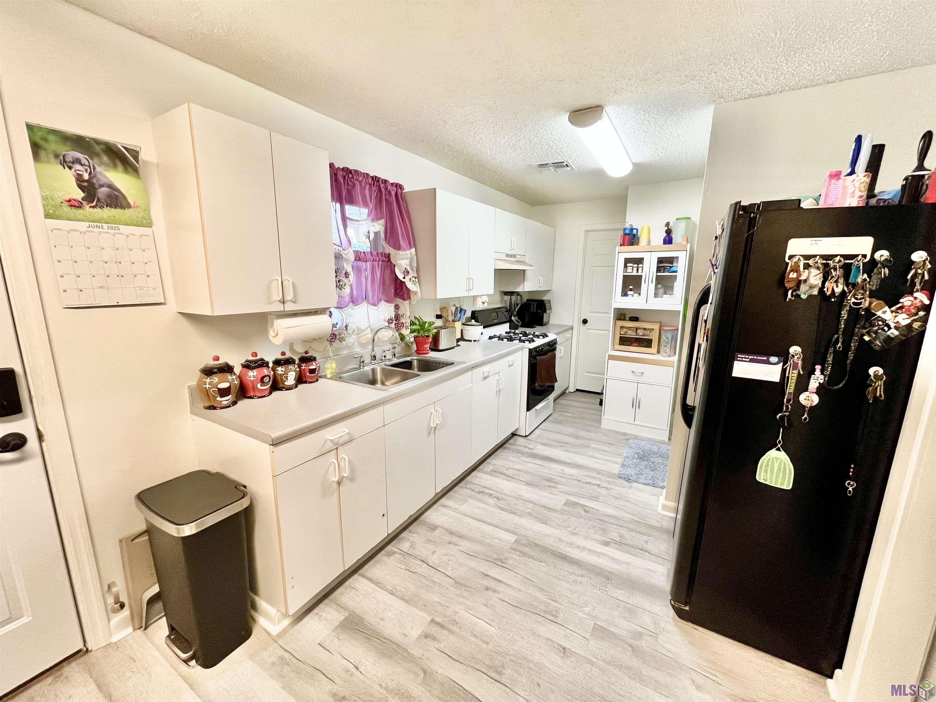468 Church Street Raceland, LA 70394 - Photo 5 of 19 Kitchen