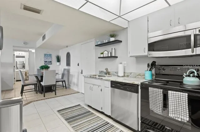 $1,700 | 3006 Caring Way, Unit 424, Port Charlotte, FL 33952