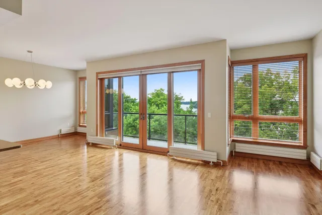 $449,900 | 4201 Sunset Drive, Unit N412, Spring Park, MN 55384