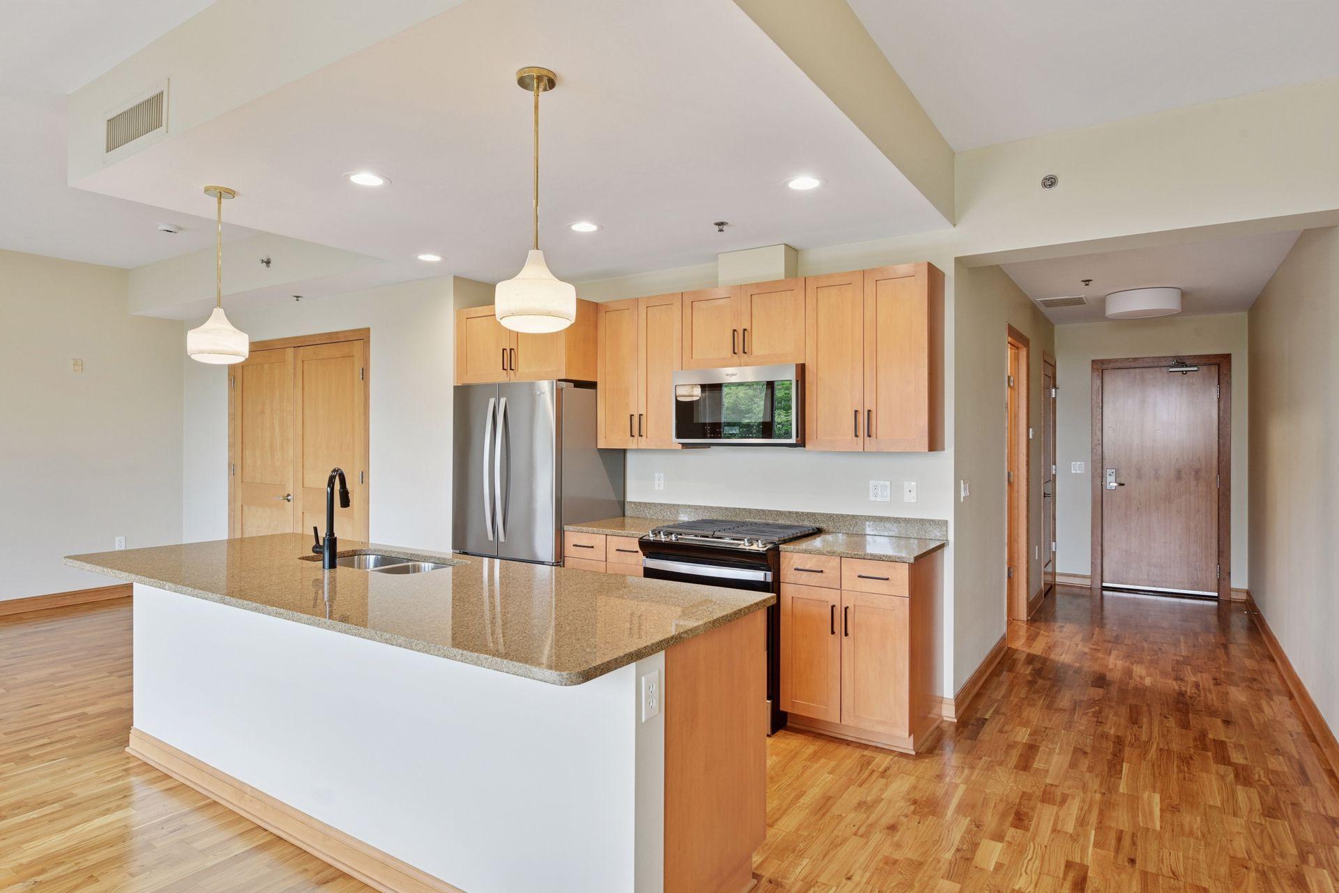 4201 Sunset Drive, Unit N412 Spring Park, MN 55384 - Photo 16 of 68