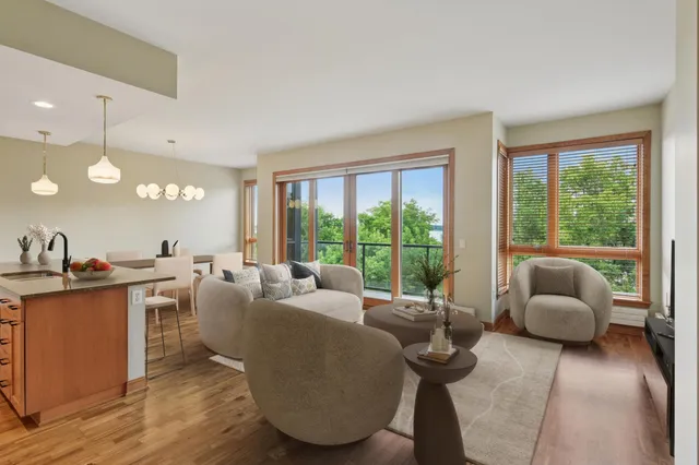 $449,900 | 4201 Sunset Drive, Unit N412, Spring Park, MN 55384