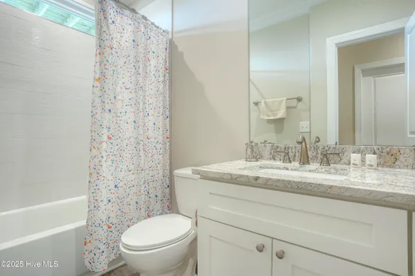 $1,150,000 | 876 Villas Drive, North Topsail Beach, NC 28460