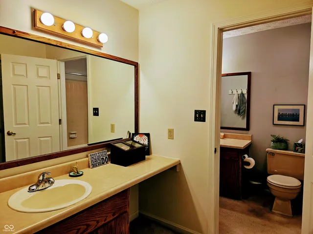 $225,000 | 9577 Bay Vista W Drive, Indianapolis, IN 46250