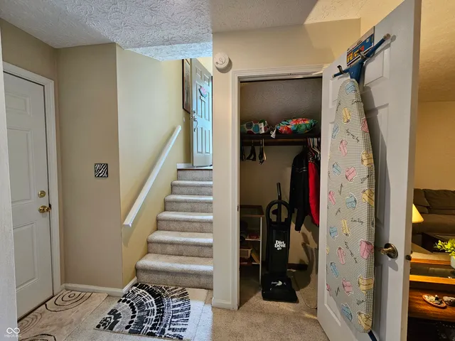 $225,000 | 9577 Bay Vista W Drive, Indianapolis, IN 46250