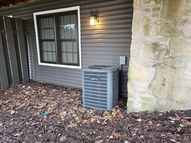 $225,000 | 9577 Bay Vista W Drive, Indianapolis, IN 46250