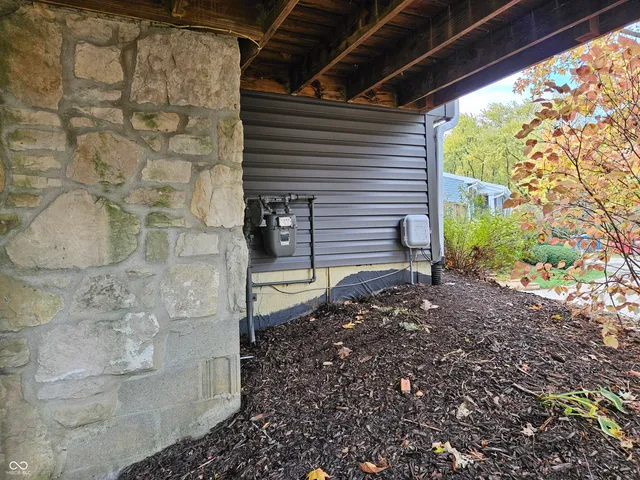 $225,000 | 9577 Bay Vista W Drive, Indianapolis, IN 46250