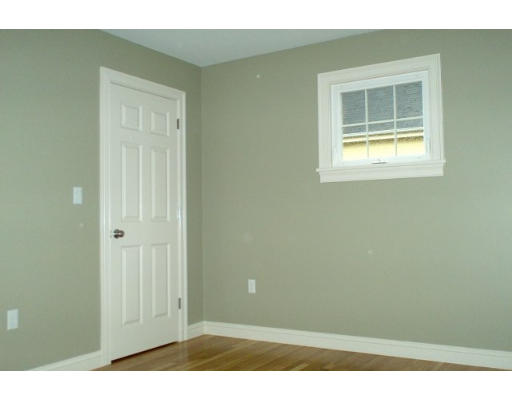 77 A Orchardhill Road, Unit 2 Boston, MA 02130 - Photo 7 of 7 Gallery Image 7