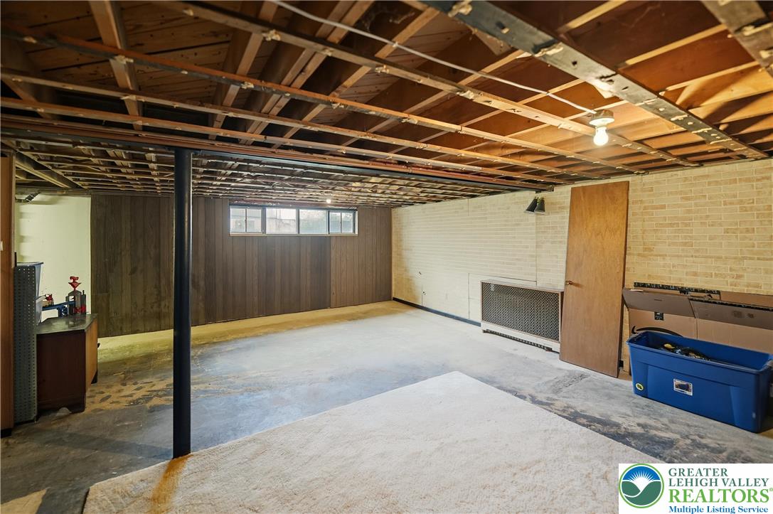 6342 Chapmans Road Allentown, PA 18104 - Photo 12 of 23 Gallery Image 12