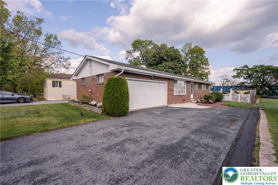 6342 Chapmans Road Allentown, PA 18104 - Photo 21 of 23 Gallery Image 21