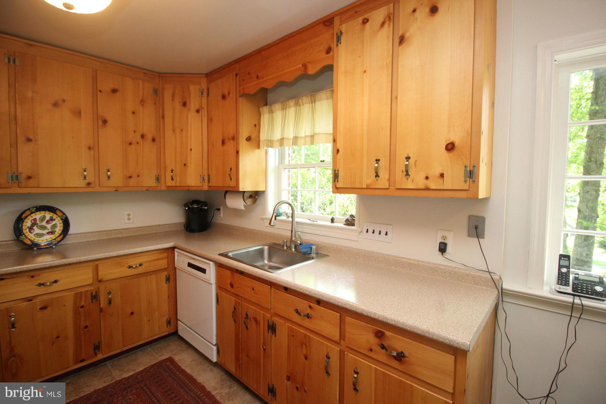 6609 Ridgeway Drive Springfield, VA 22150 - Photo 11 of 30 Kitchen