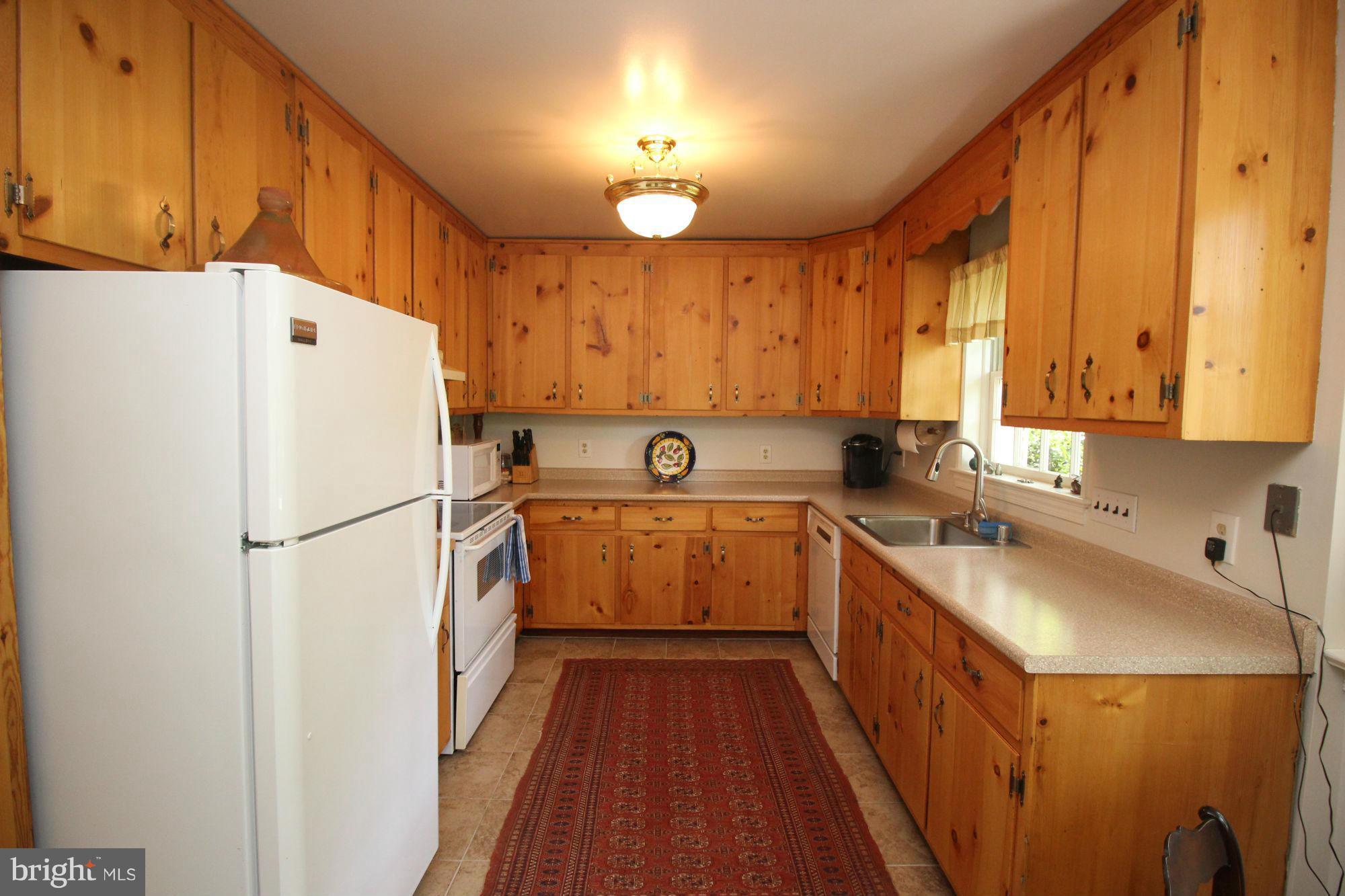 6609 Ridgeway Drive Springfield, VA 22150 - Photo 10 of 30 Kitchen