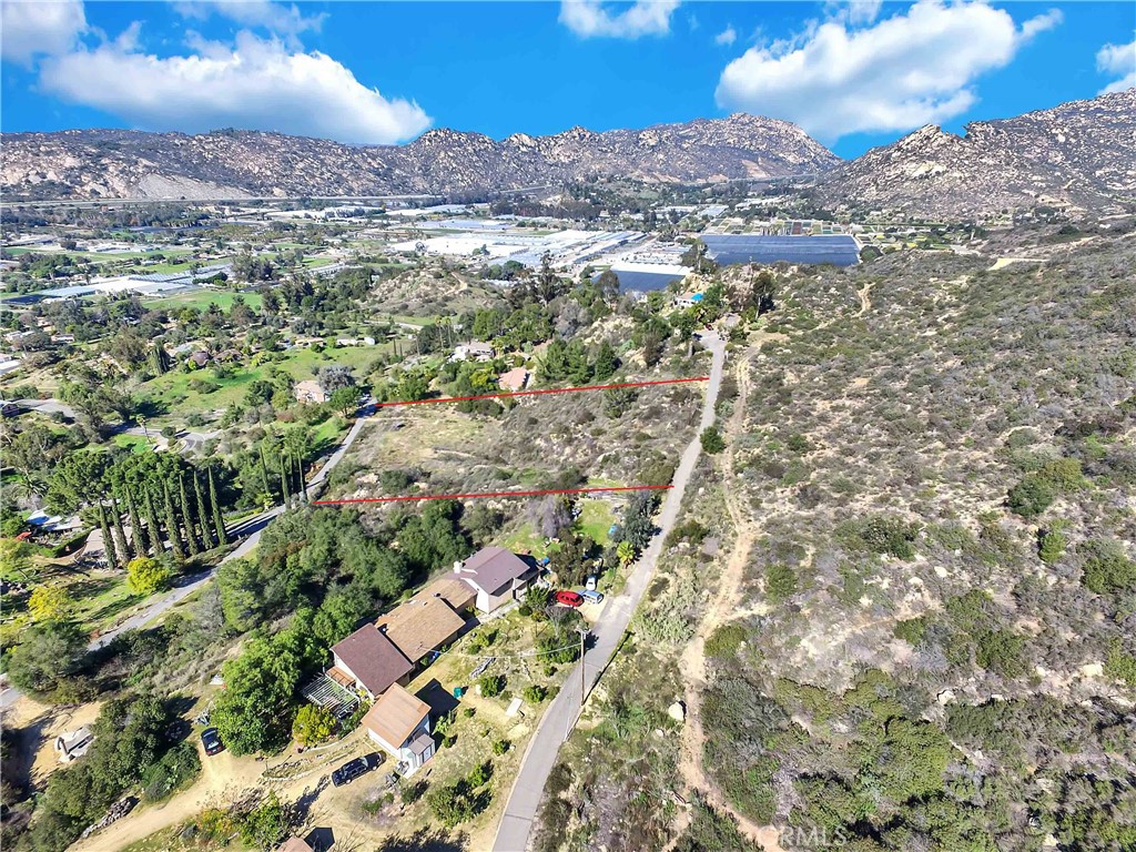 5540 Rainbow Heights Road Fallbrook, CA 92028 - Photo 5 of 12 a view of city and mountain