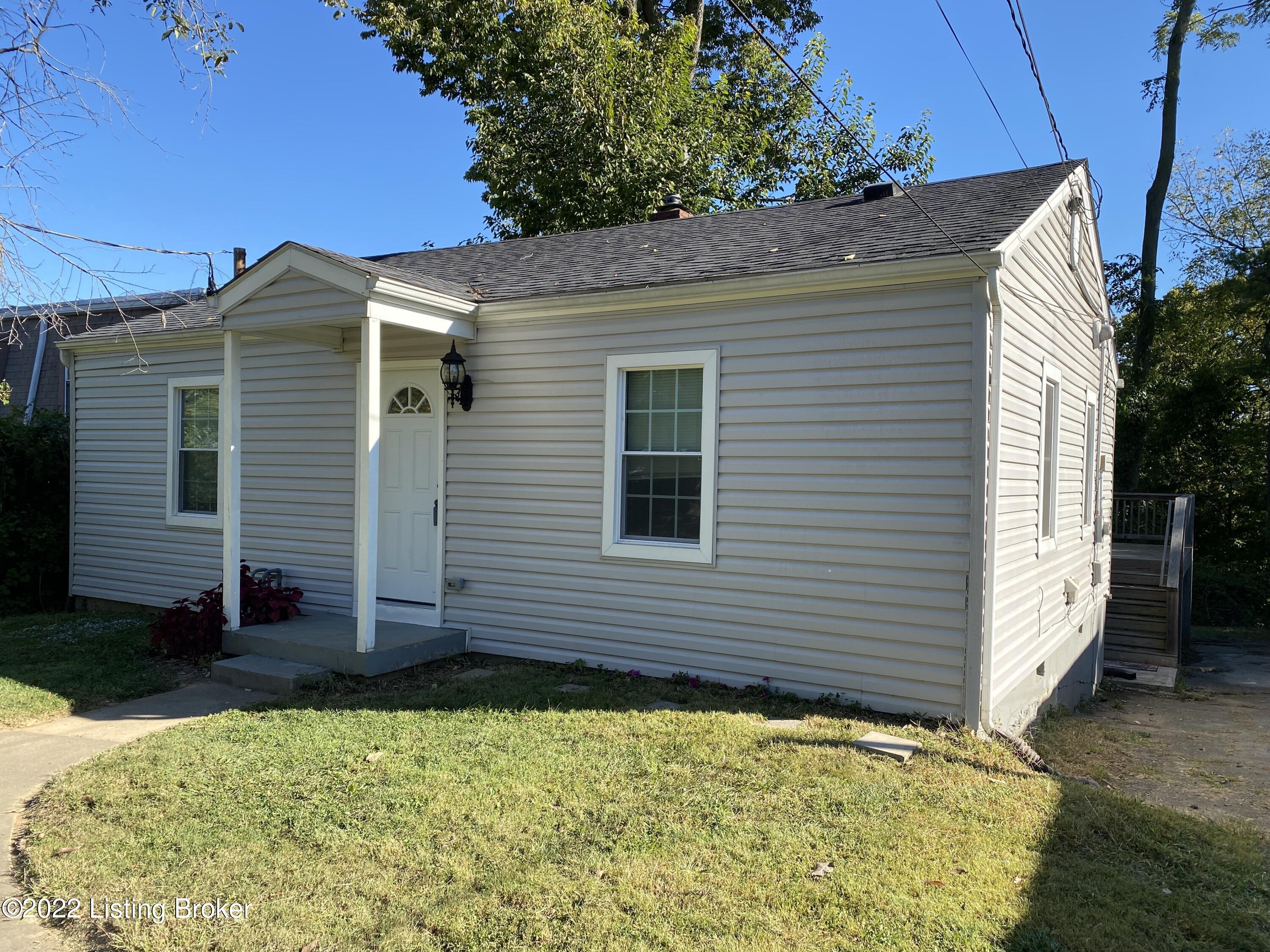 3064 University Road Louisville, KY 40206 - Photo 2 of 20 IMG_5144