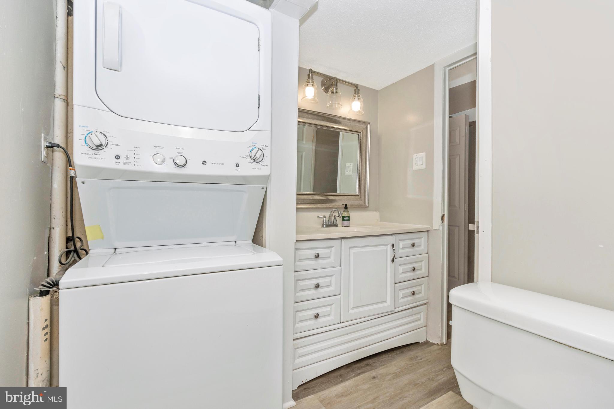 3342 Hewitt Avenue, Unit 31B Silver Spring, MD 20906 - Photo 39 of 71 Full Bath