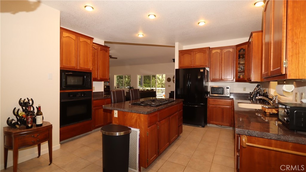 9202 Fox Drive Cobb, CA 95426 - Photo 12 of 30