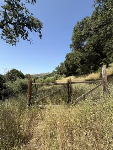 $699,000 | 10900 Watsonville Road, Gilroy, CA 95020