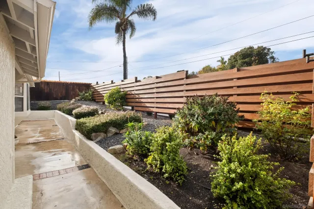 $1,100,000 | 2713 Lancelot Drive, Oceanside, CA 92054