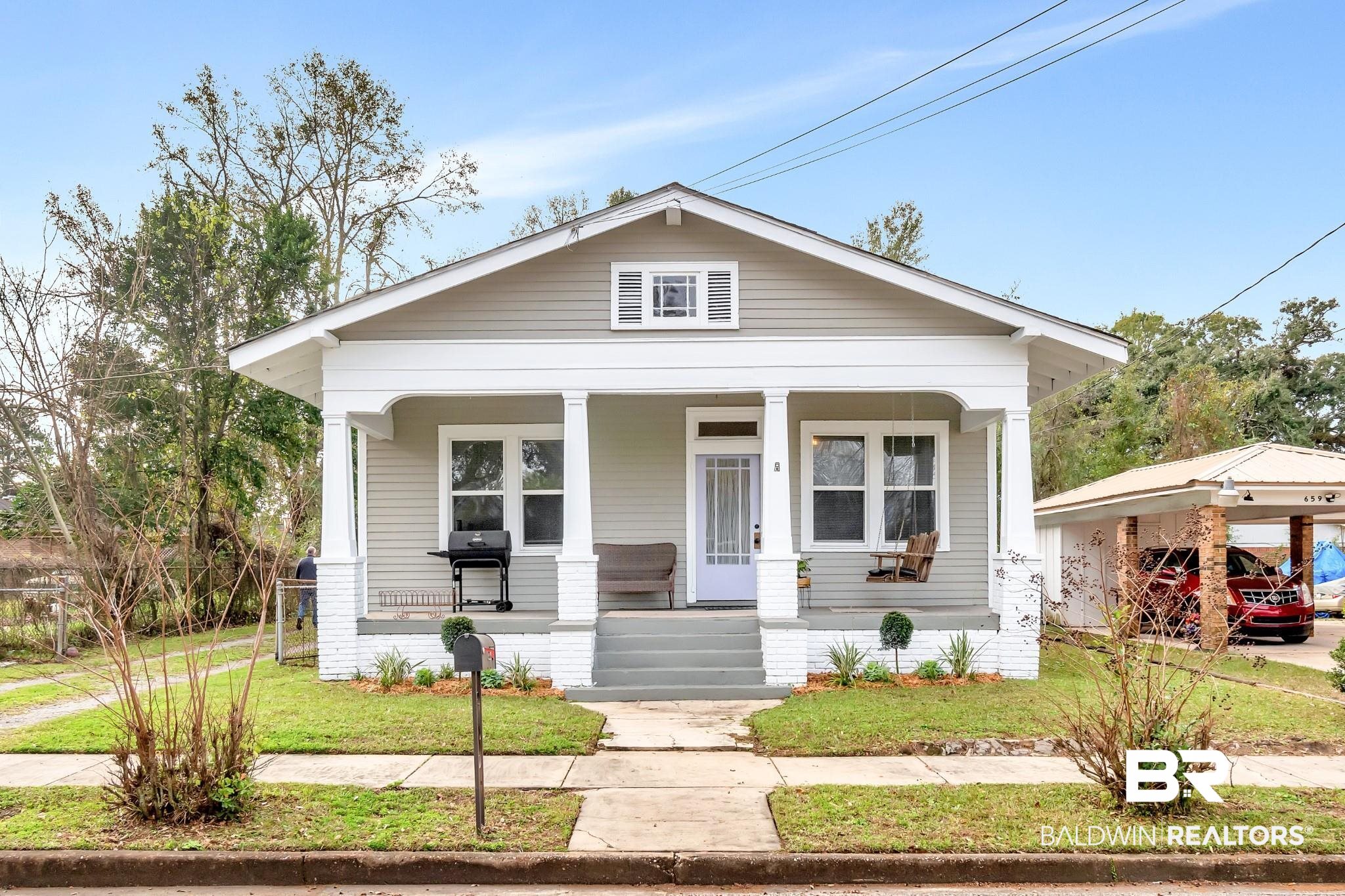 655 Augusta Street Mobile, AL 36603 - Photo 1 of 33