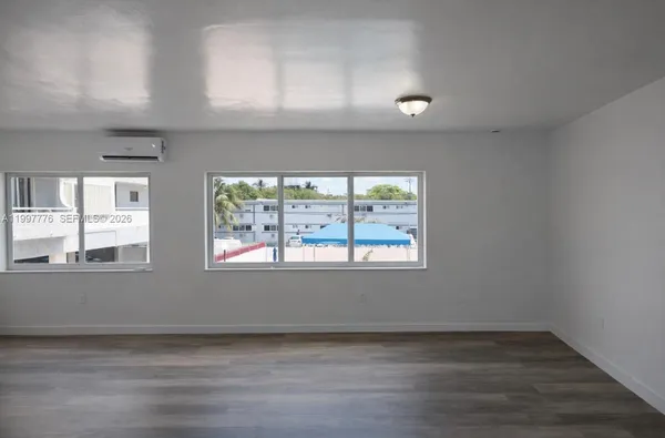 $1,750 | 7271 Gary Avenue, Unit 26, Miami Beach, FL 33141