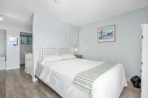 $240,000 | 132 Shore Road, Unit 7, Truro, MA 02666