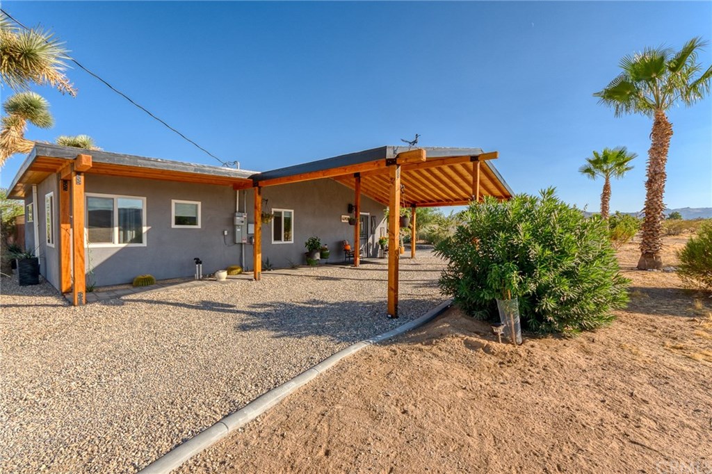62425 Dennis Avenue Joshua Tree, CA 92252 - Photo 12 of 41