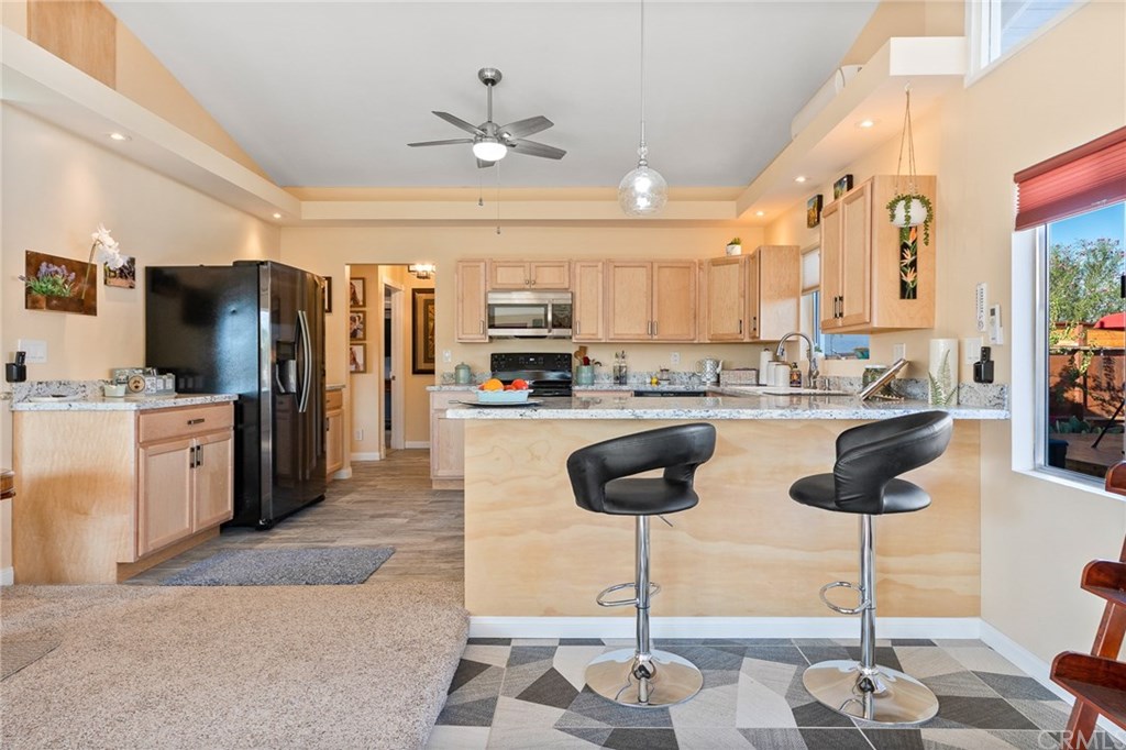 62425 Dennis Avenue Joshua Tree, CA 92252 - Photo 23 of 41